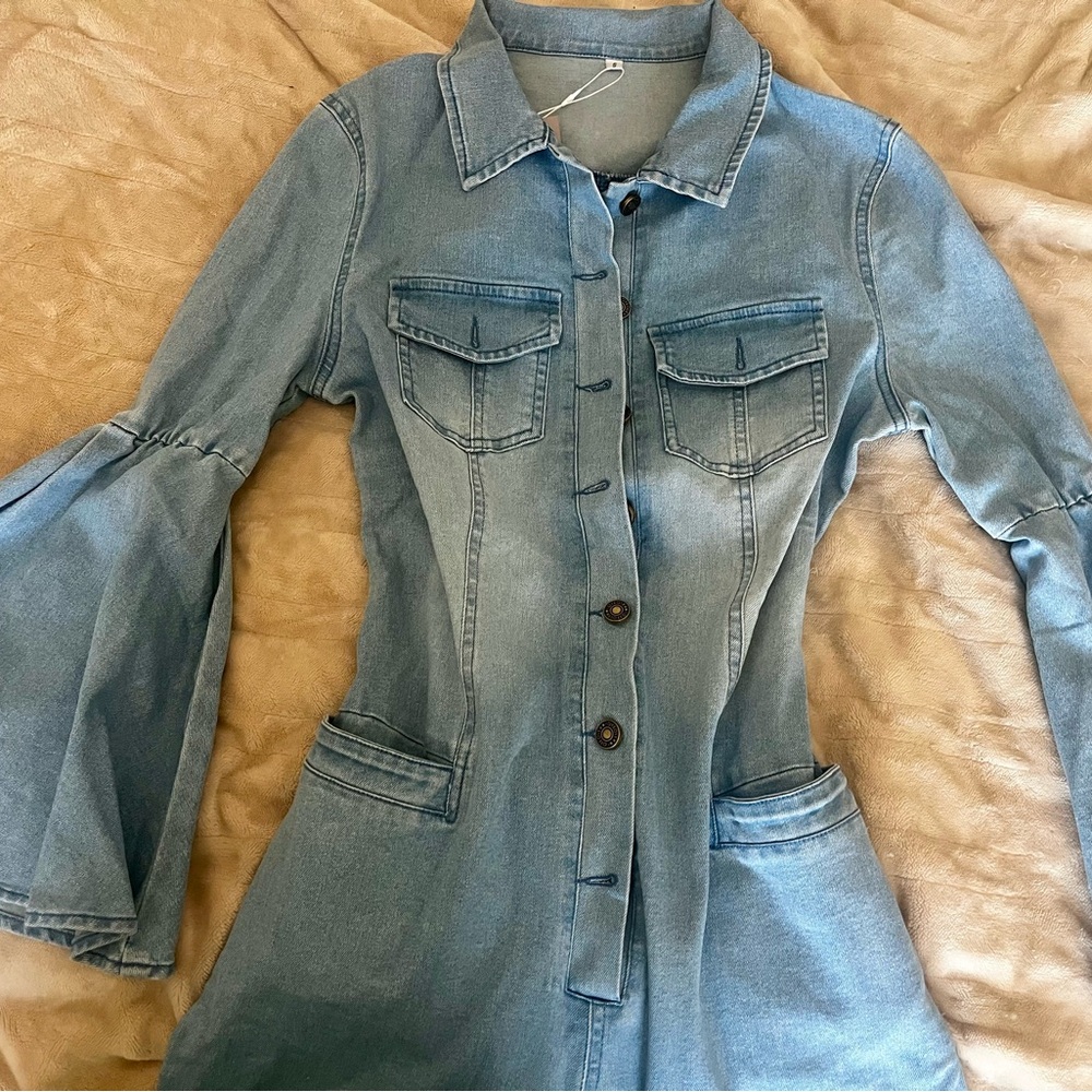 Trendy Blue Denim Dress with Flared Sleeves
